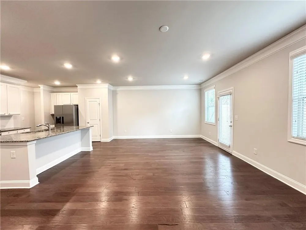 2560 Norwich Trace Snellville, GA 30078