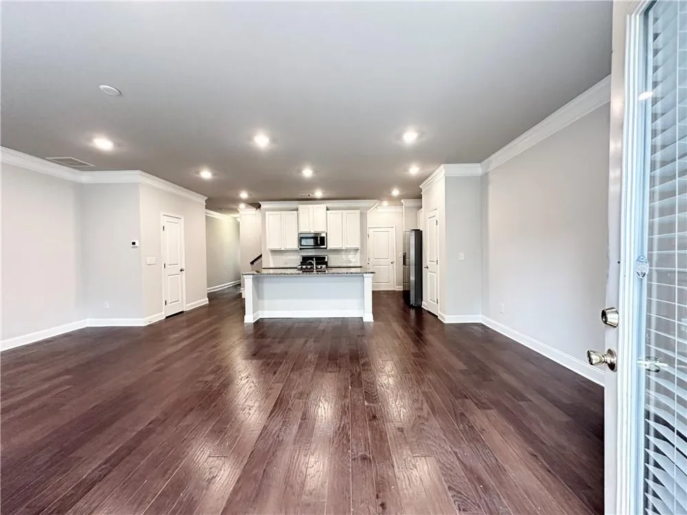 2560 Norwich Trace Snellville, GA 30078