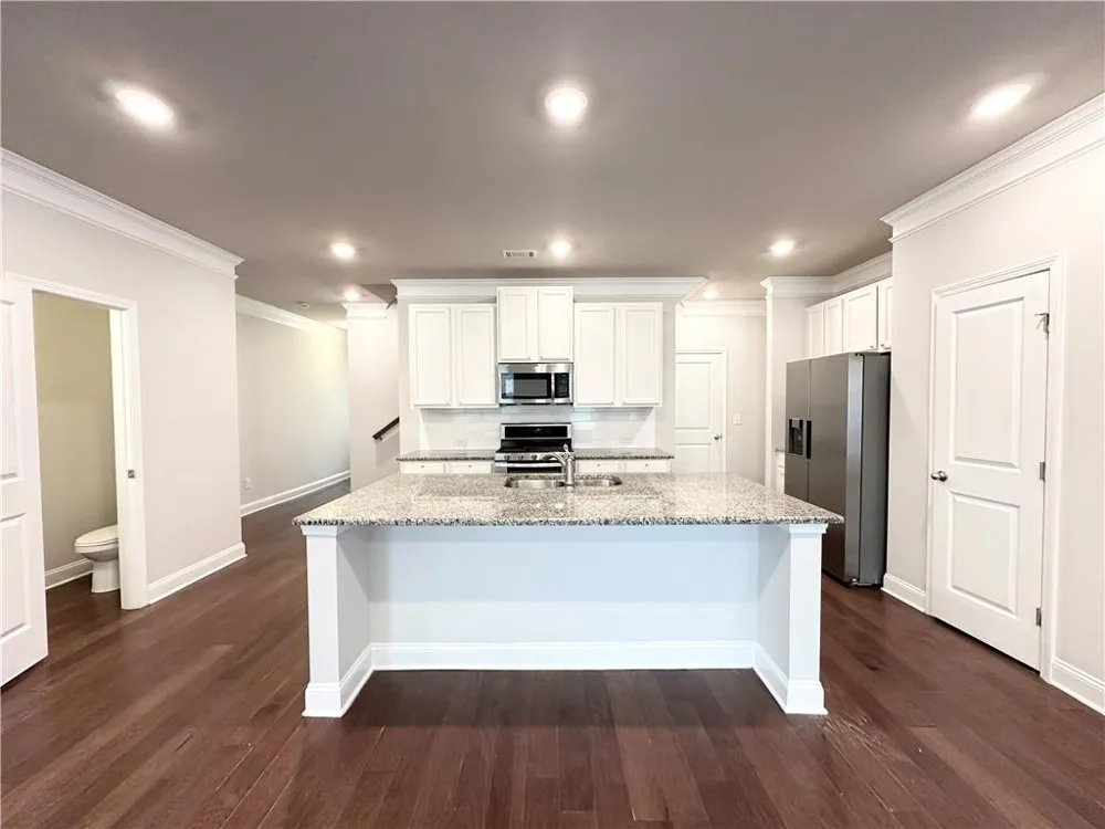 2560 Norwich Trace Snellville, GA 30078