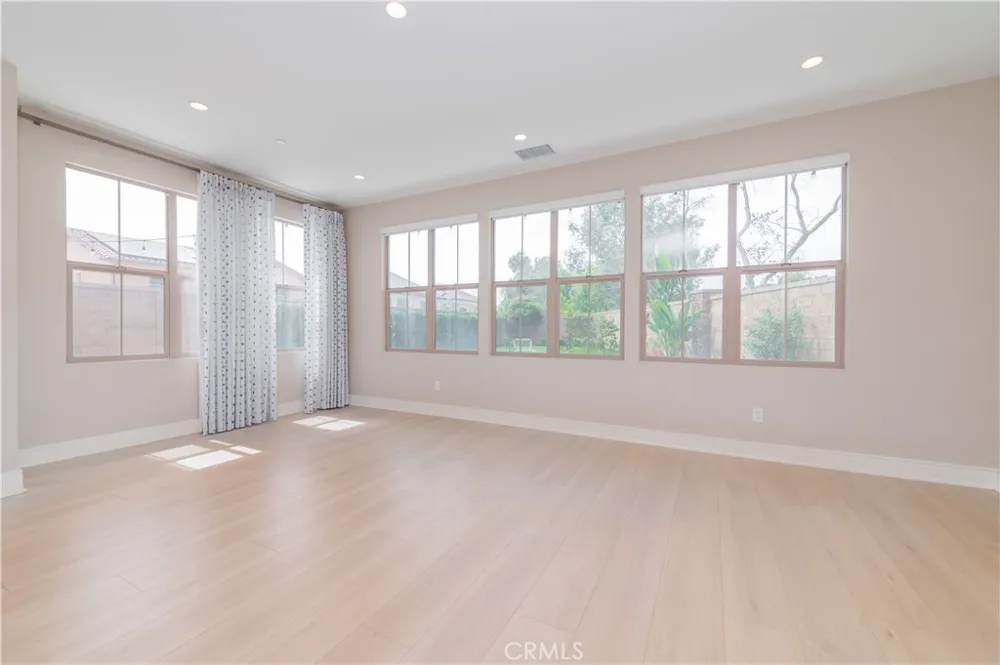 101 Wheat Irvine, CA 92620