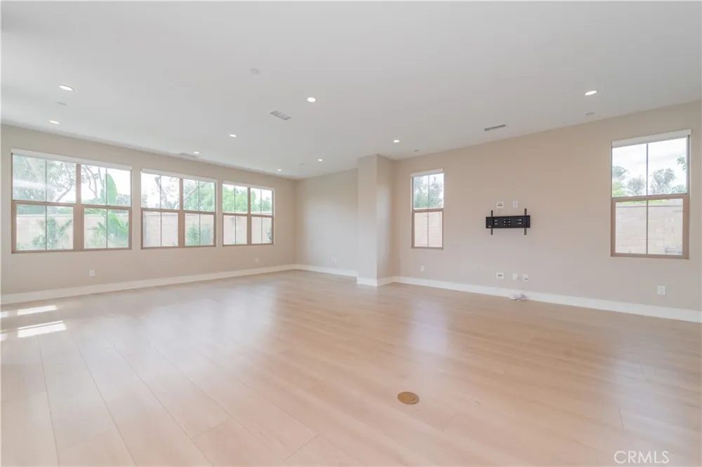 101 Wheat Irvine, CA 92620