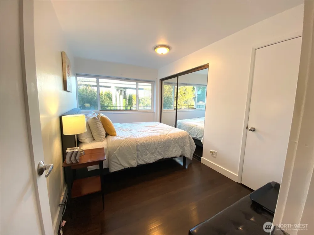 2524 Boyer Avenue E Seattle, WA 98102