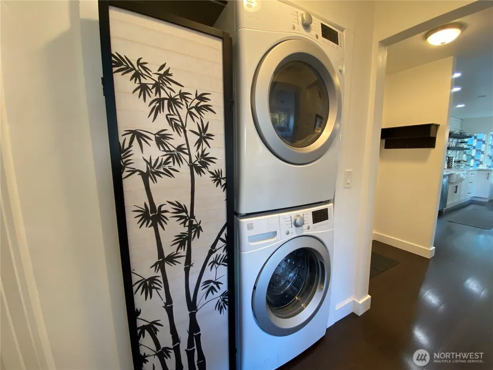 2524 Boyer Avenue E Seattle, WA 98102