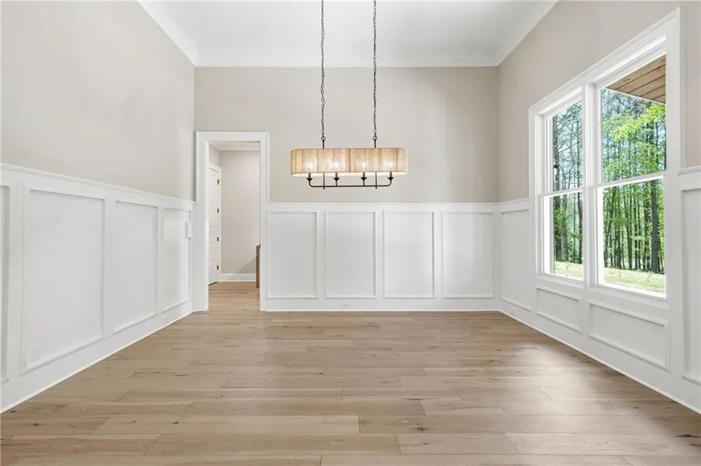 2200 Upper Burris Road Canton, GA 30114