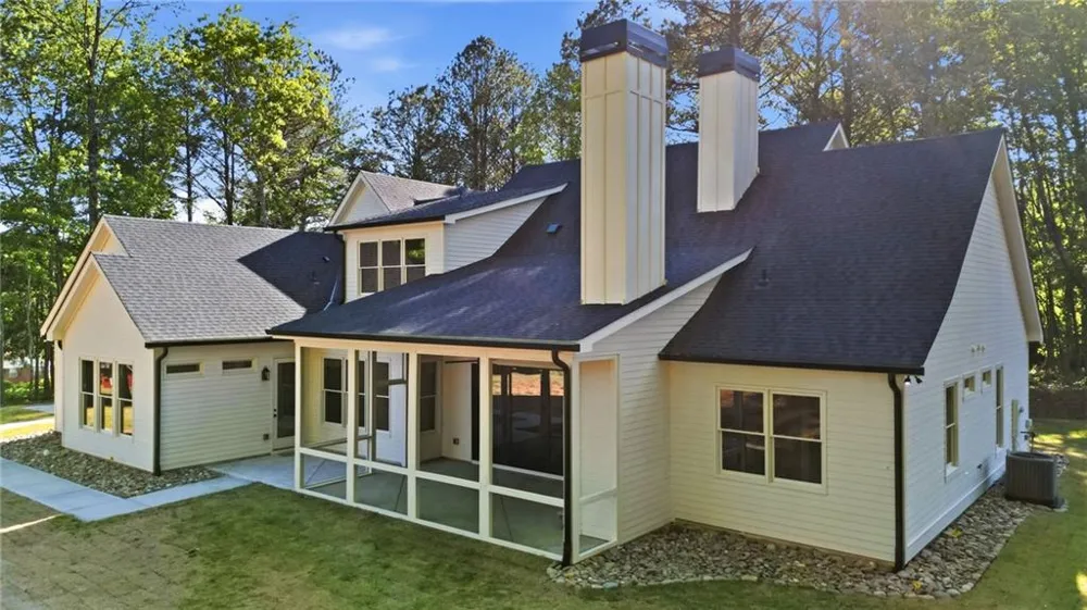2200 Upper Burris Road Canton, GA 30114