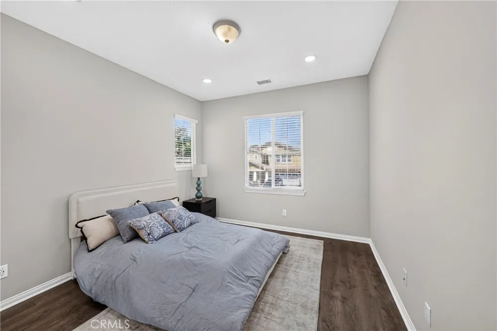 6821 Edinboro Chino, CA 91710