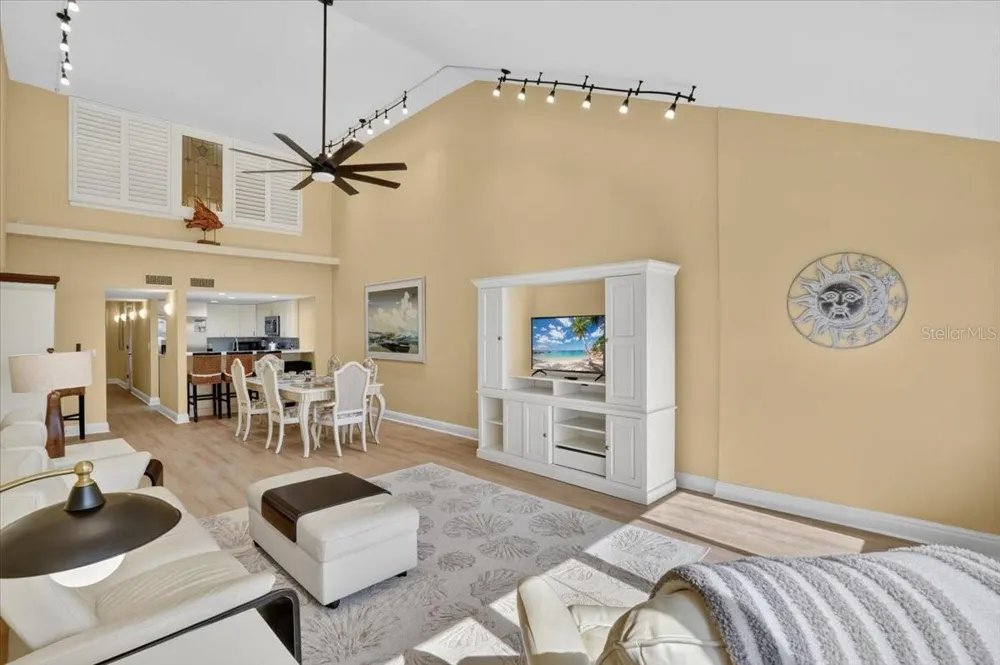 1007 GULF DRIVE #217 Bradenton Beach, FL 34217