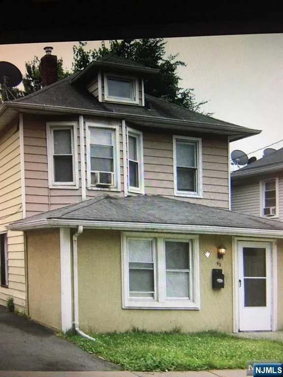 63 Niehaus Avenue 2 Little Ferry, NJ 07643