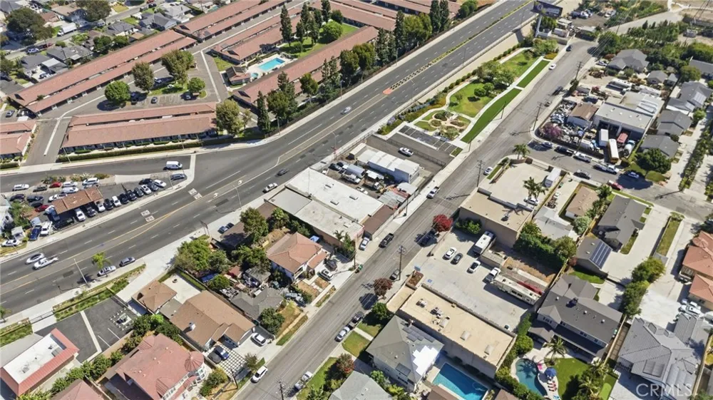 10452 Alondra Bellflower, CA 90706