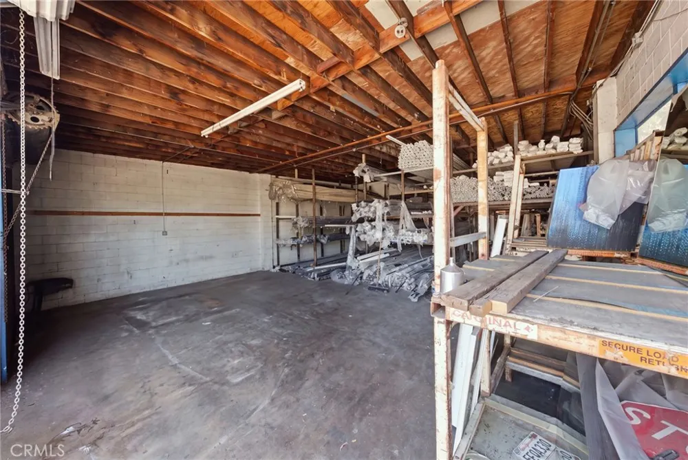 10452 Alondra Bellflower, CA 90706