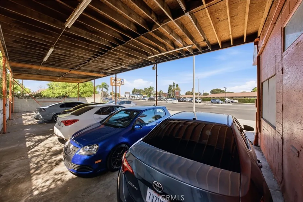 10452 Alondra Bellflower, CA 90706