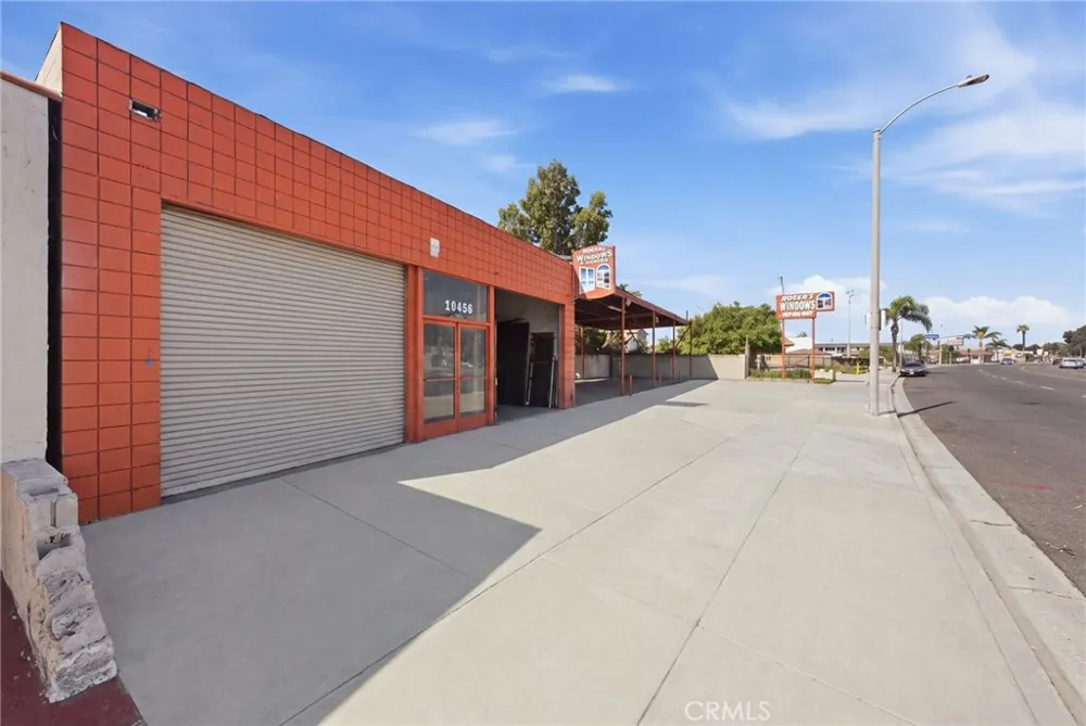 10452 Alondra Bellflower, CA 90706