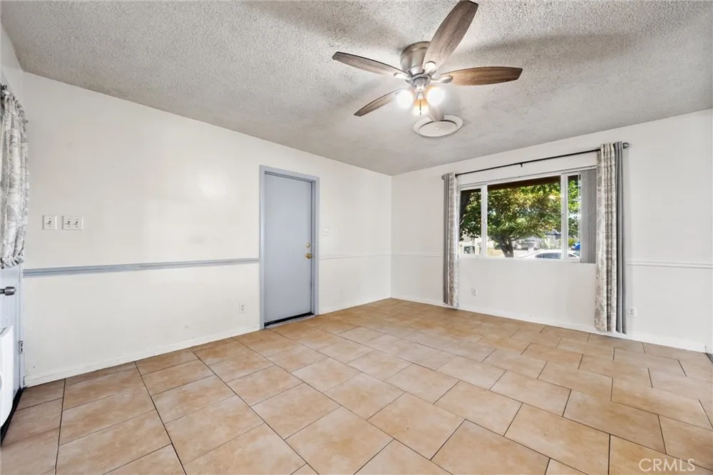 3717 Madrid Bakersfield, CA 93309