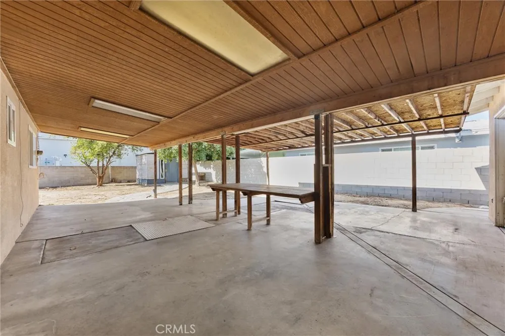 3717 Madrid Bakersfield, CA 93309