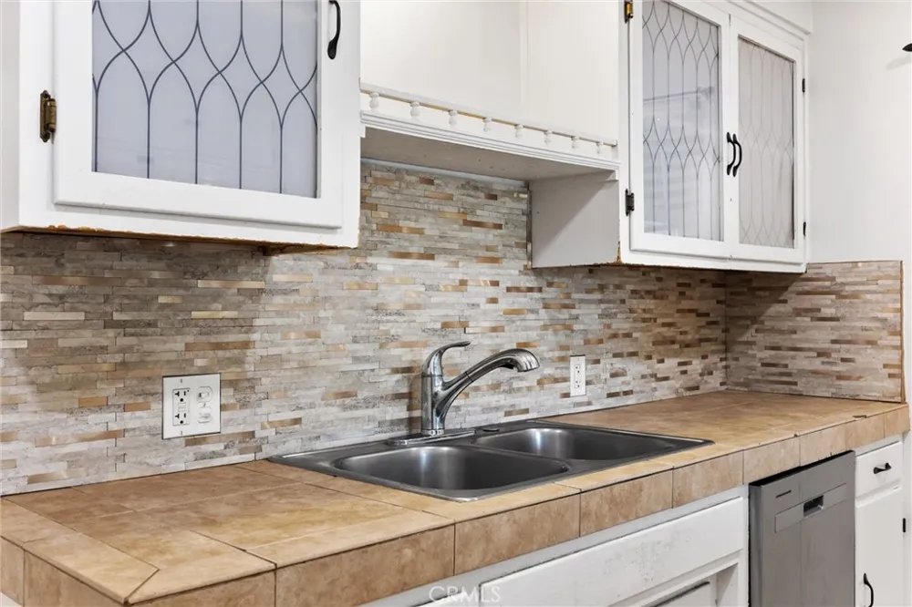 3717 Madrid Bakersfield, CA 93309