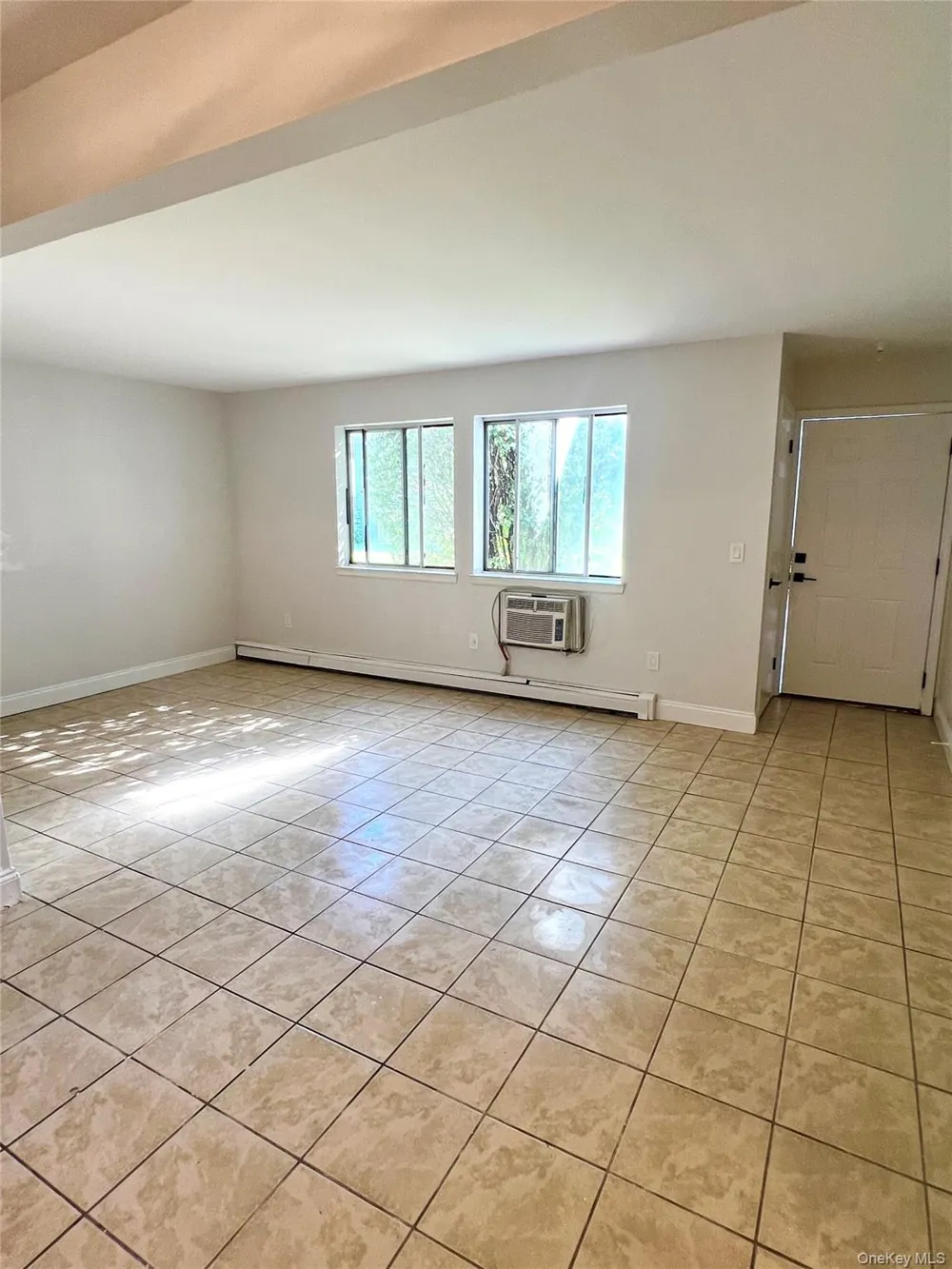 25 Ruth Court Middletown, NY 10940