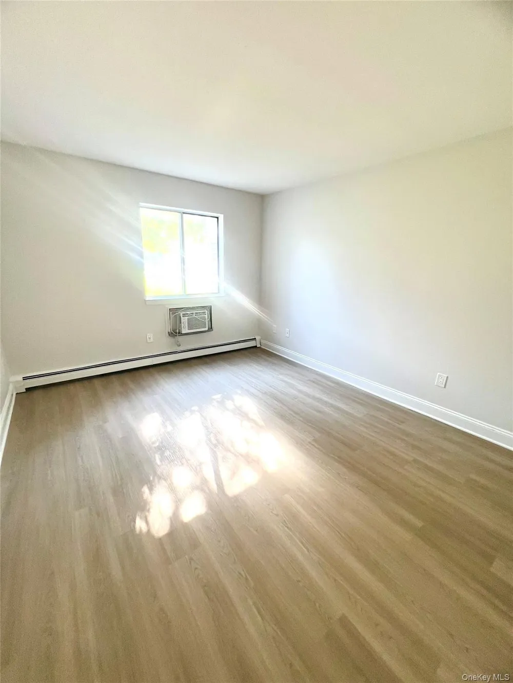 25 Ruth Court Middletown, NY 10940