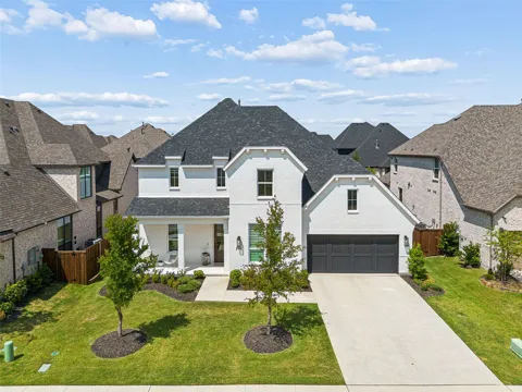 2420 Forestbrook Drive