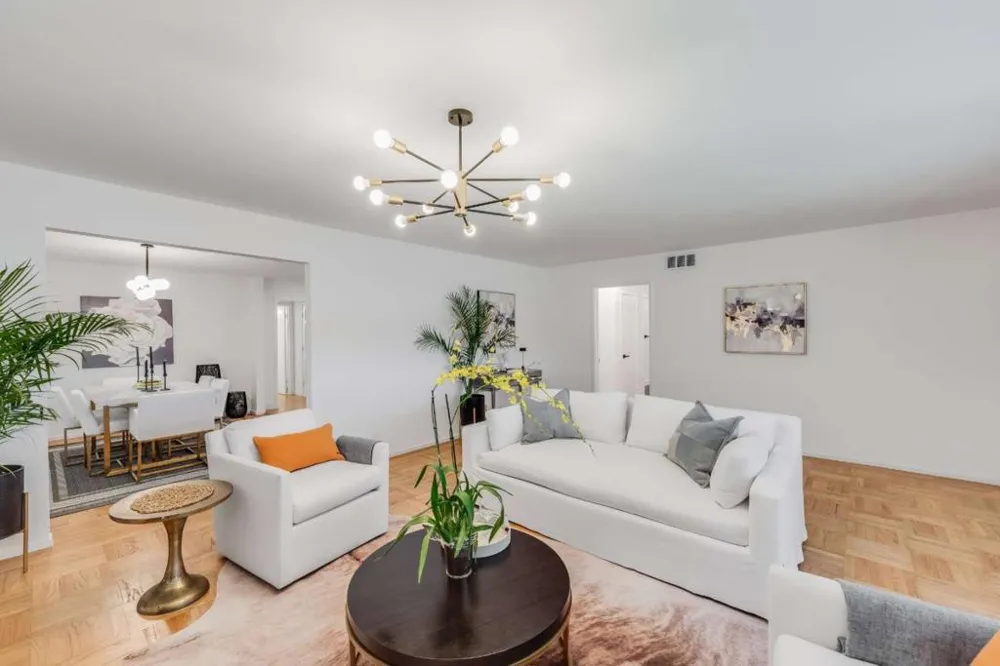 2139 Alameda De Las Pulgas Redwood City, CA 94061