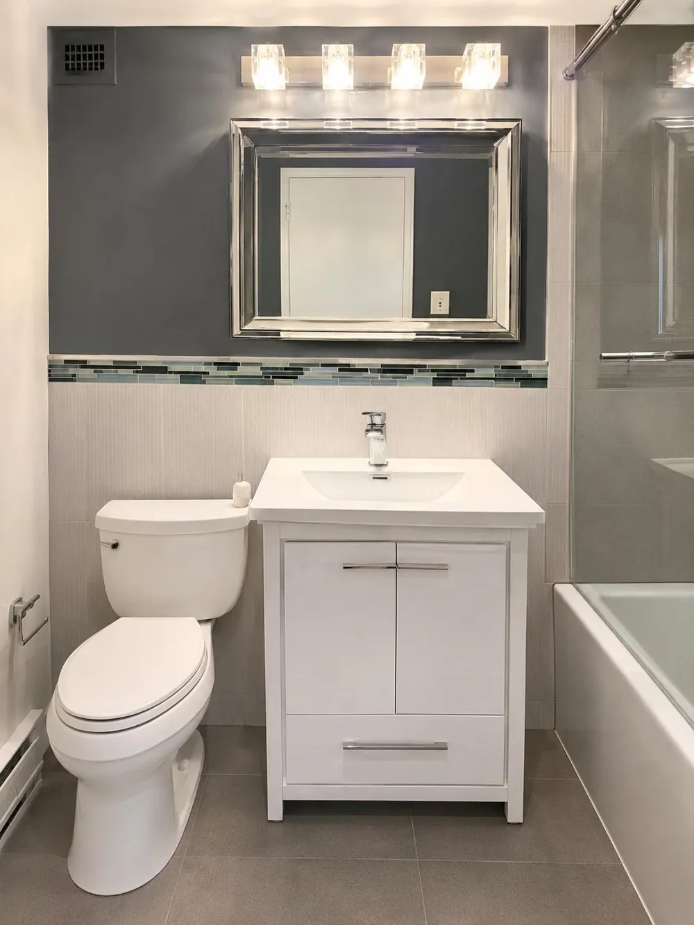 8800 BOULEVARD North Bergen, NJ 07047