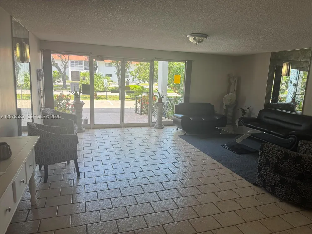 4880 NW 22nd St #110 Lauderhill, FL 33313