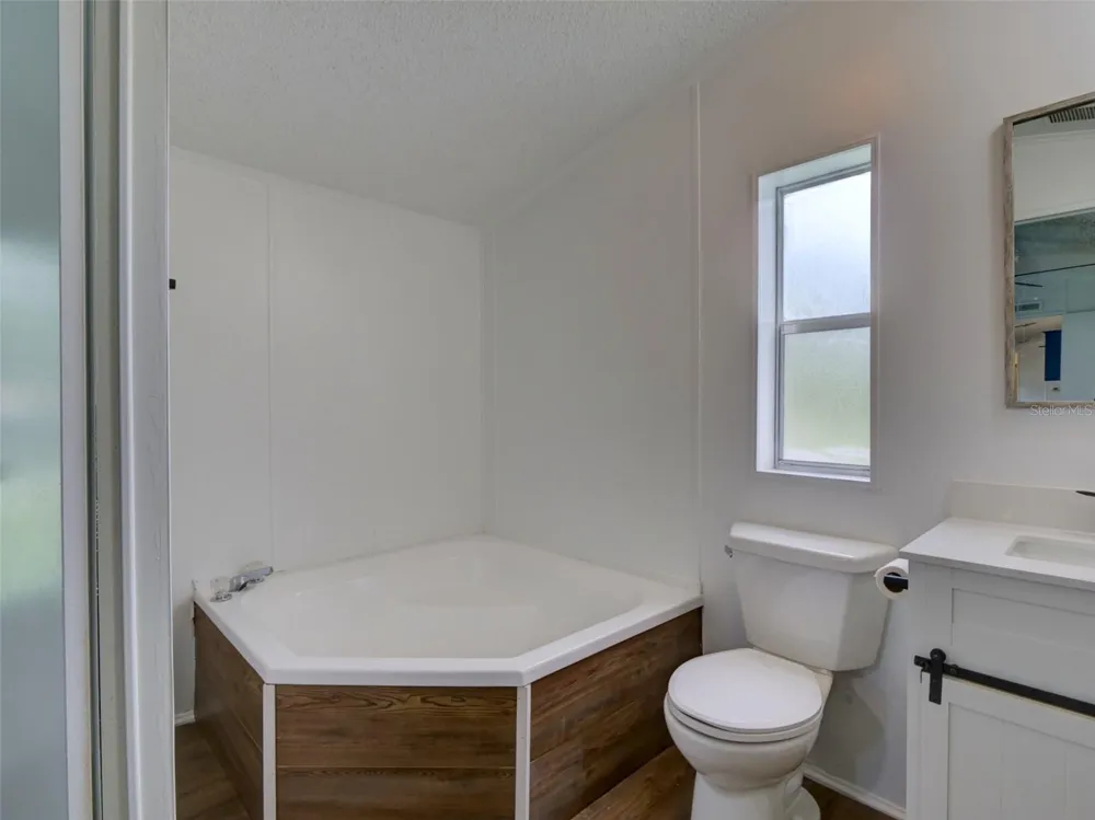 26007 HECKMAN DRIVE Brooksville, FL 34601