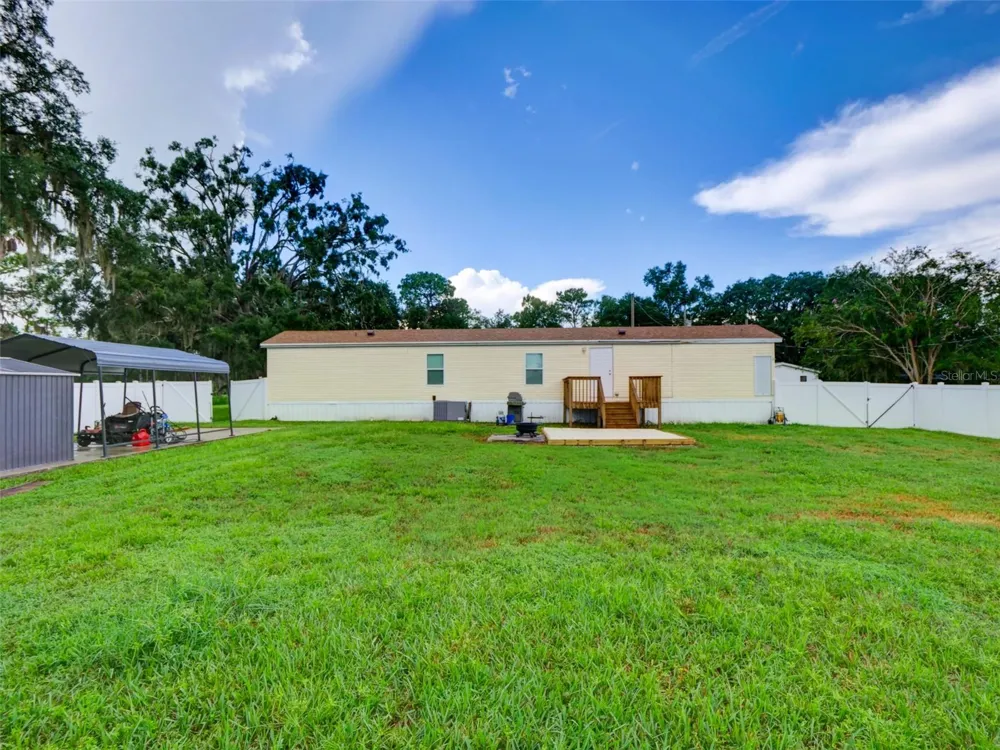 26007 HECKMAN DRIVE Brooksville, FL 34601