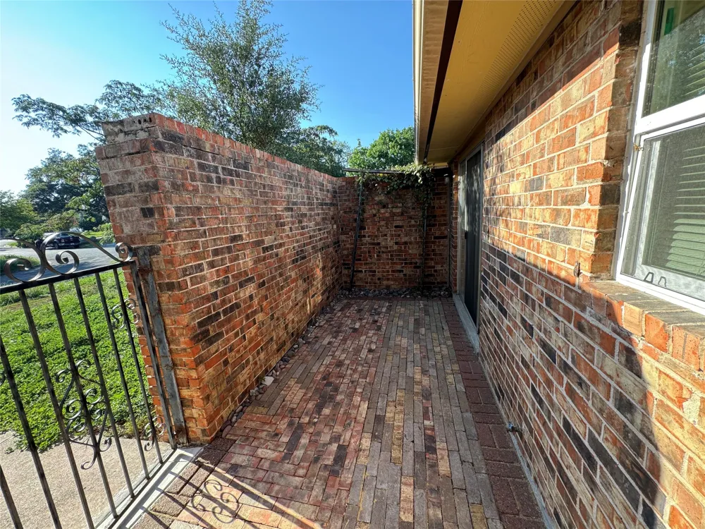 4701 Sagebrush Circle Austin, TX 78745