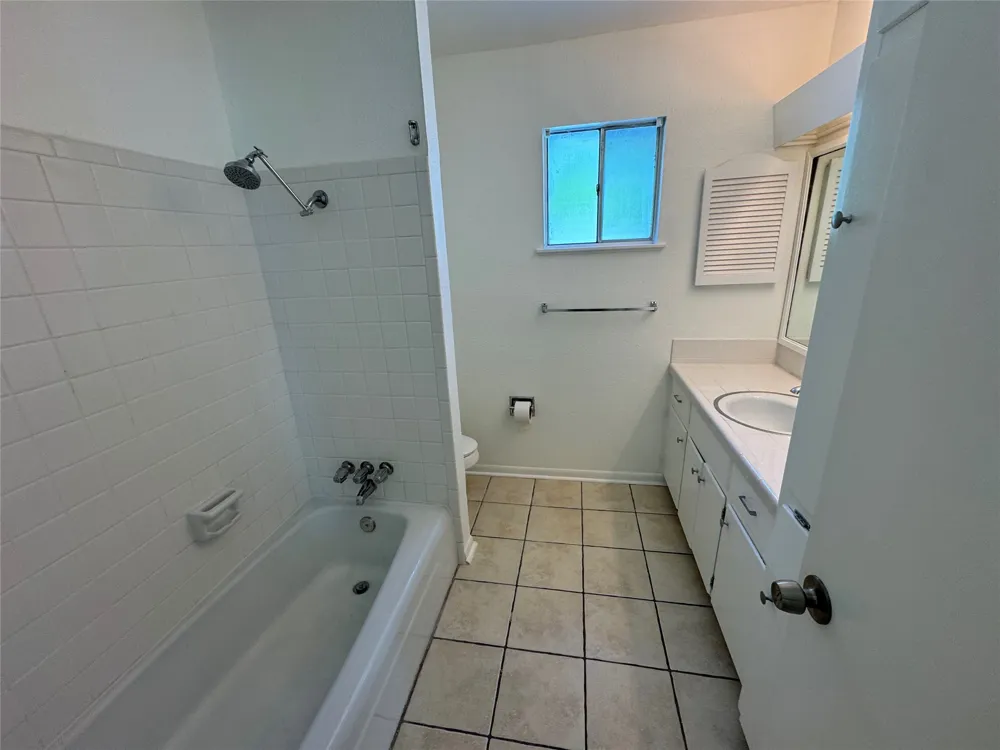 4701 Sagebrush Circle Austin, TX 78745