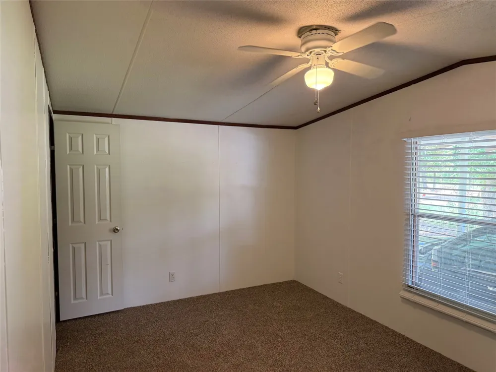 1323 Hollow Oak Lane Shreveport, LA 71107