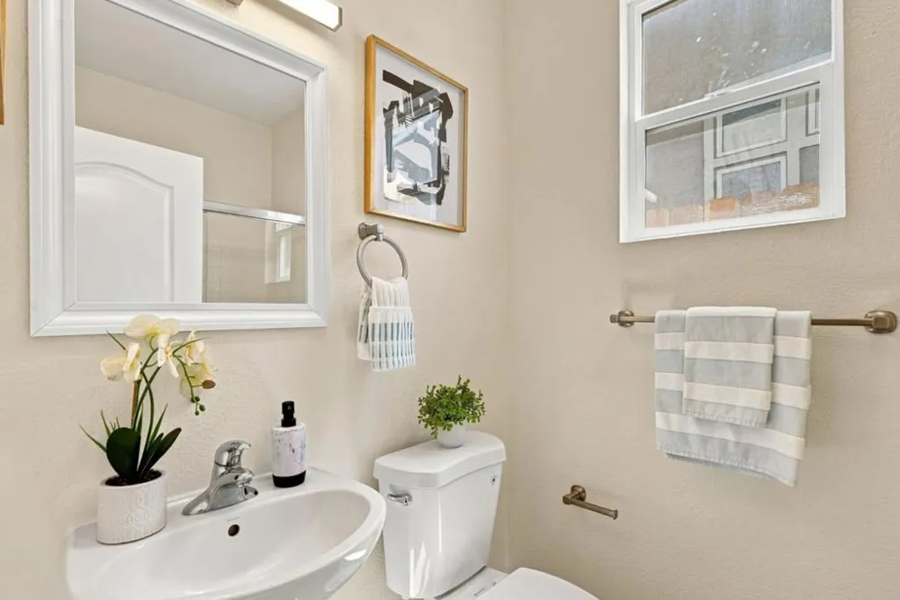 1038 Santa Lucia Drive Pittsburg, CA 94565