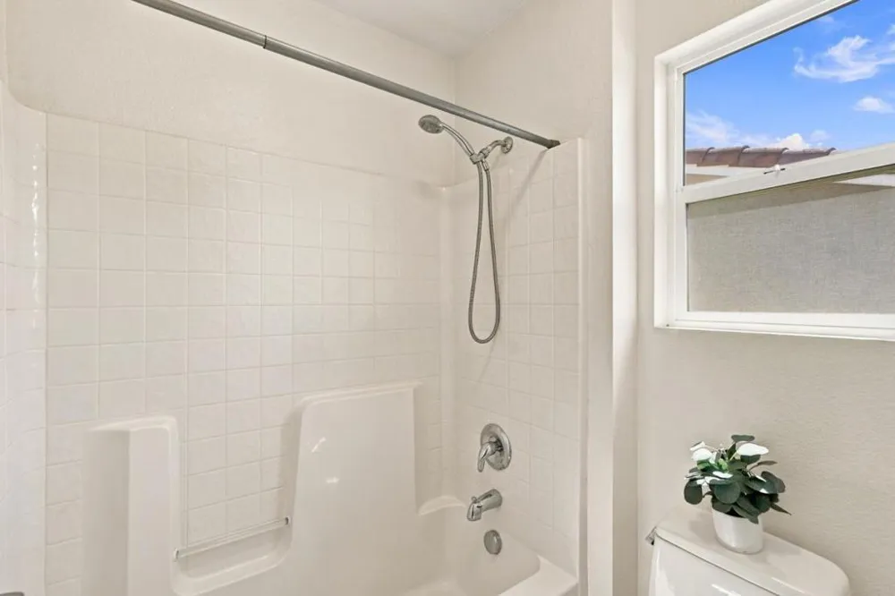 1038 Santa Lucia Drive Pittsburg, CA 94565