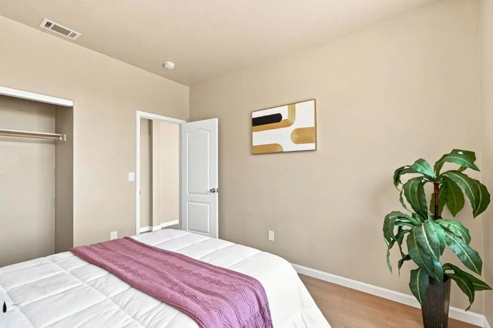 1038 Santa Lucia Drive Pittsburg, CA 94565