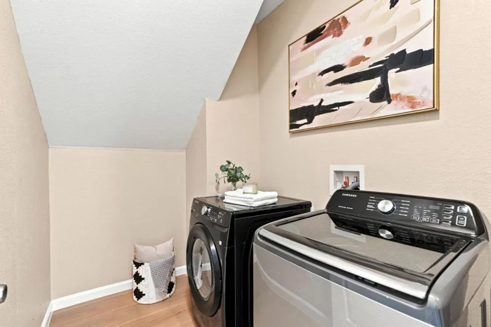 1038 Santa Lucia Drive Pittsburg, CA 94565