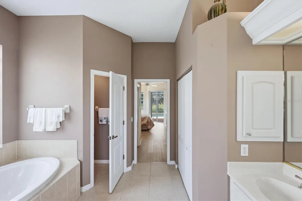 401 MARSH CREEK ROAD Venice, FL 34292