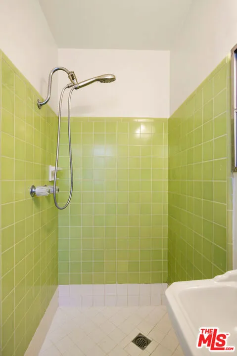 8453 Fenwick Street Los Angeles, CA 91040