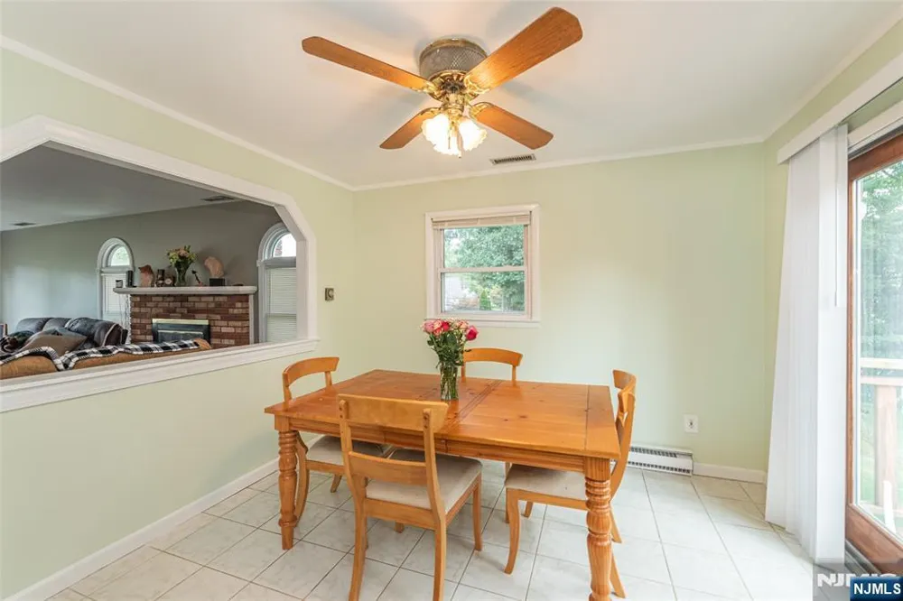 1 James Drive Mount Arlington, NJ 07856