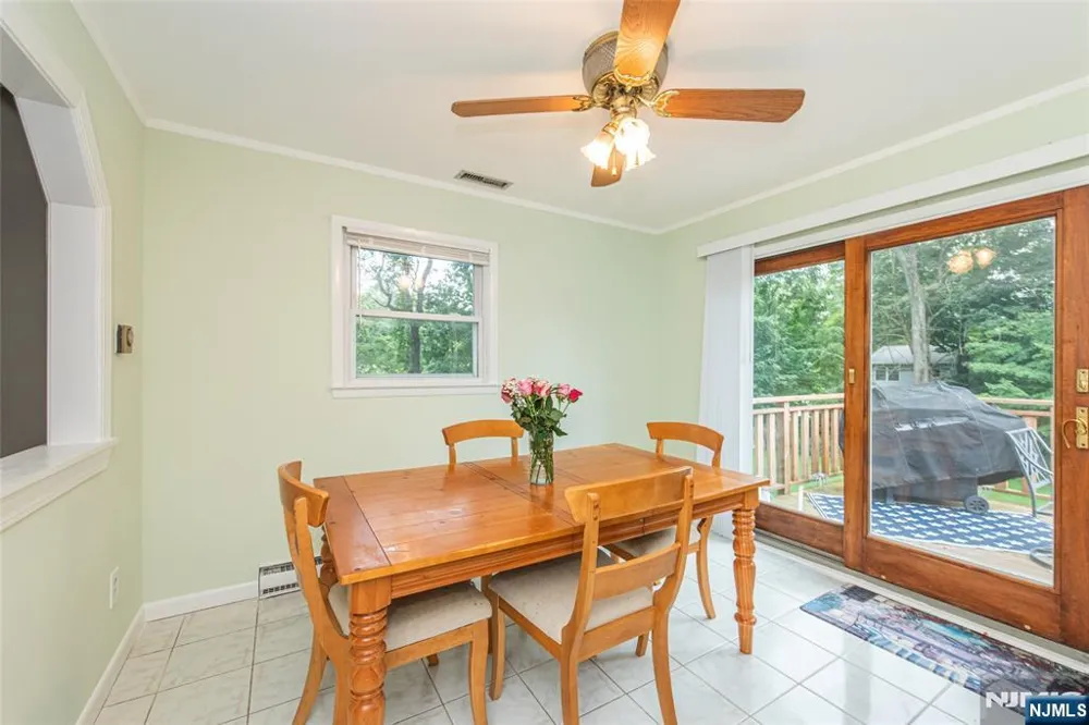 1 James Drive Mount Arlington, NJ 07856