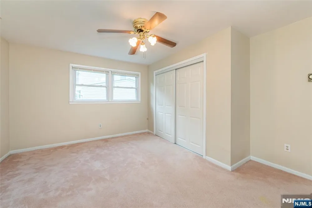 1 James Drive Mount Arlington, NJ 07856