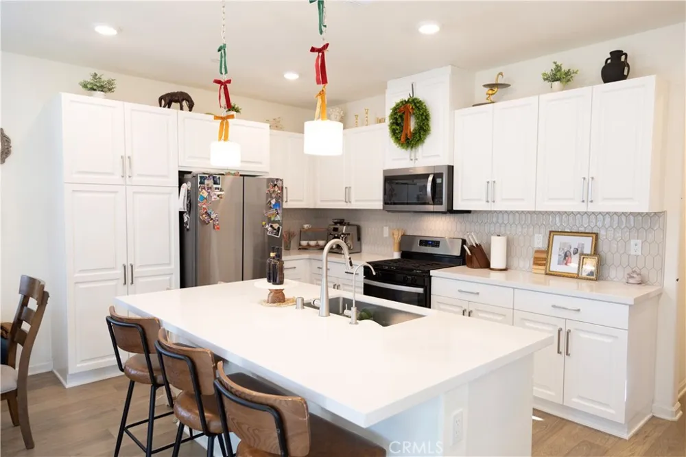 4078 Summer Way Corona, CA 92883