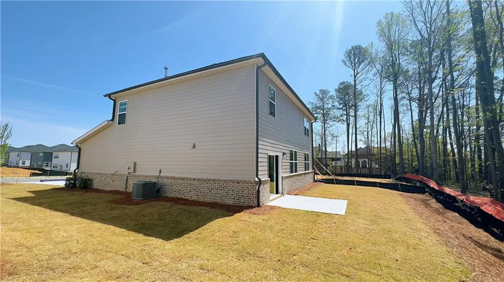 2389 Brown Dove Way Grayson, GA 30017
