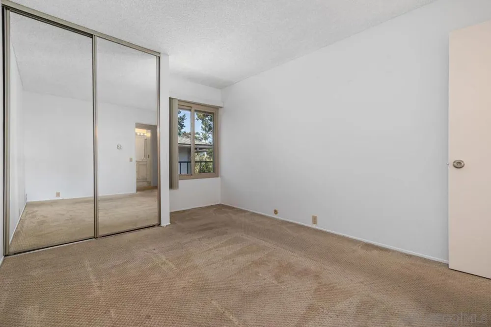 4384 Vision San Diego, CA 92121