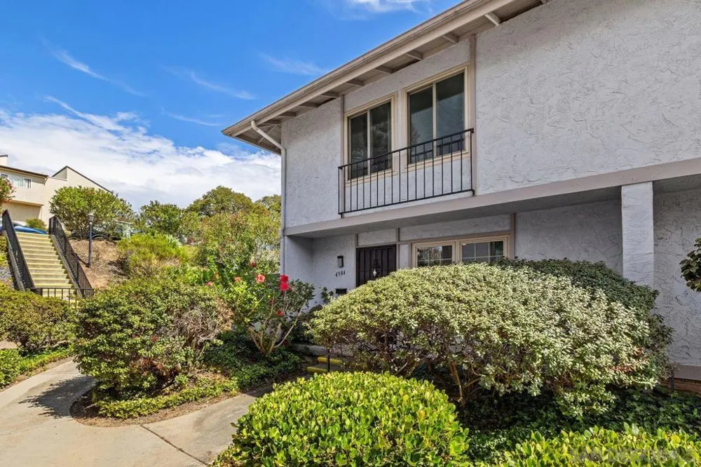 4384 Vision San Diego, CA 92121