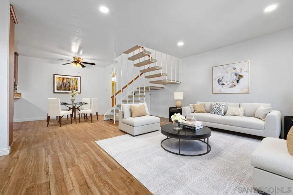 4384 Vision San Diego, CA 92121