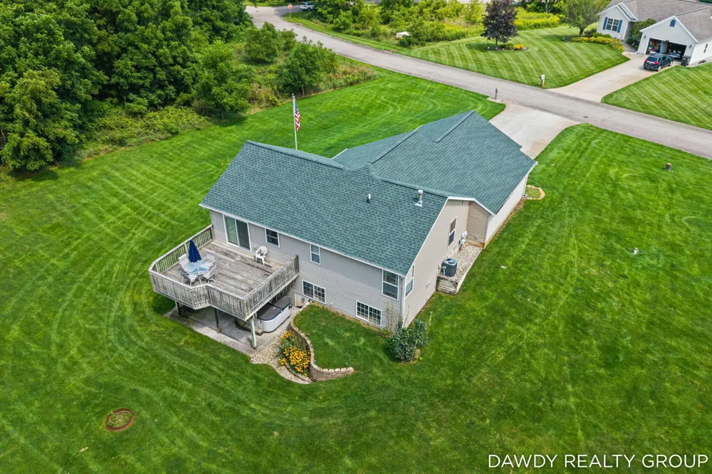 4563 Redbud Court Middleville, MI 49333