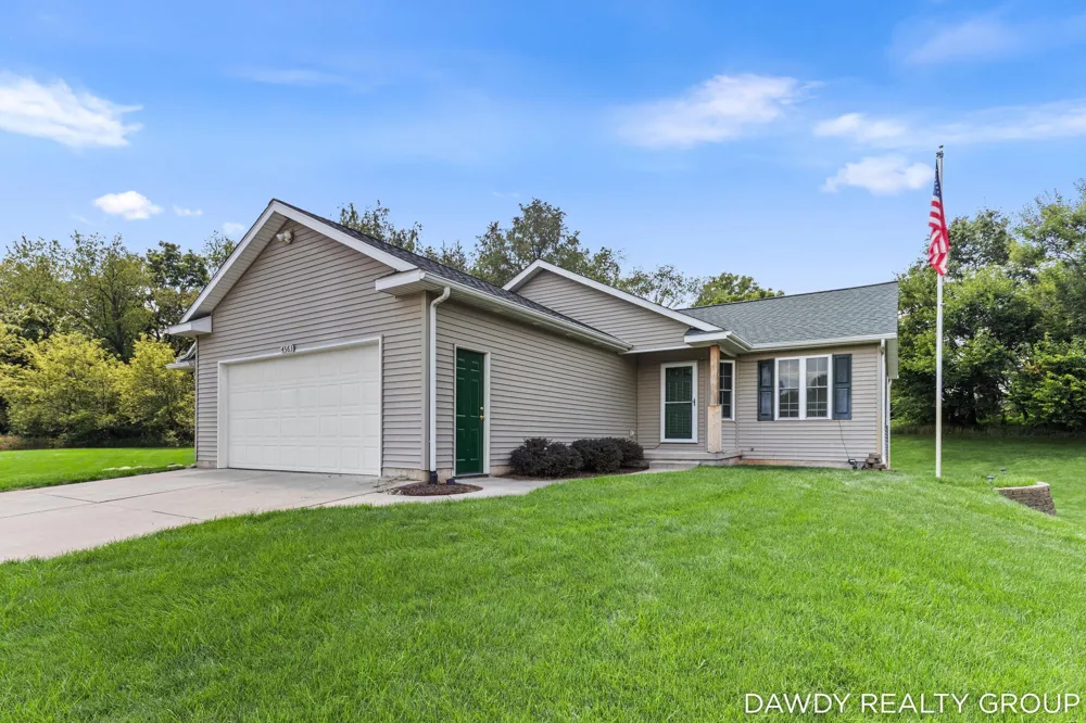 4563 Redbud Court Middleville, MI 49333