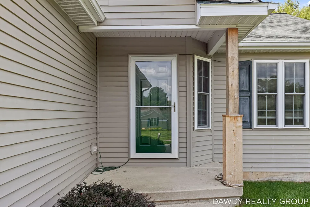 4563 Redbud Court Middleville, MI 49333