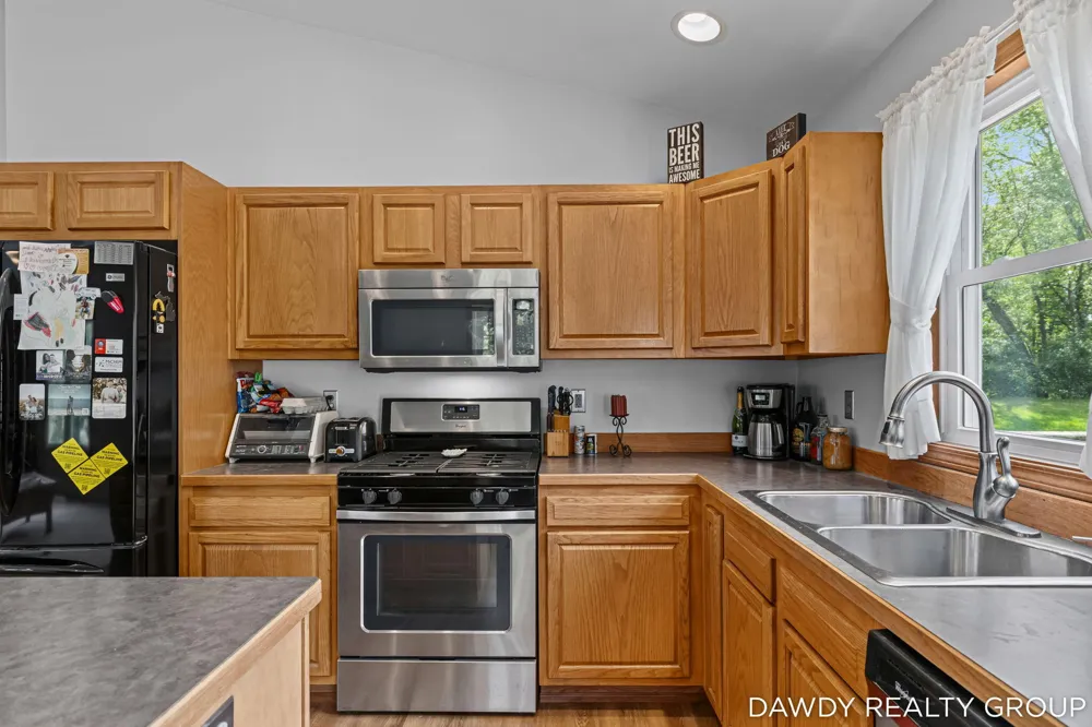 4563 Redbud Court Middleville, MI 49333