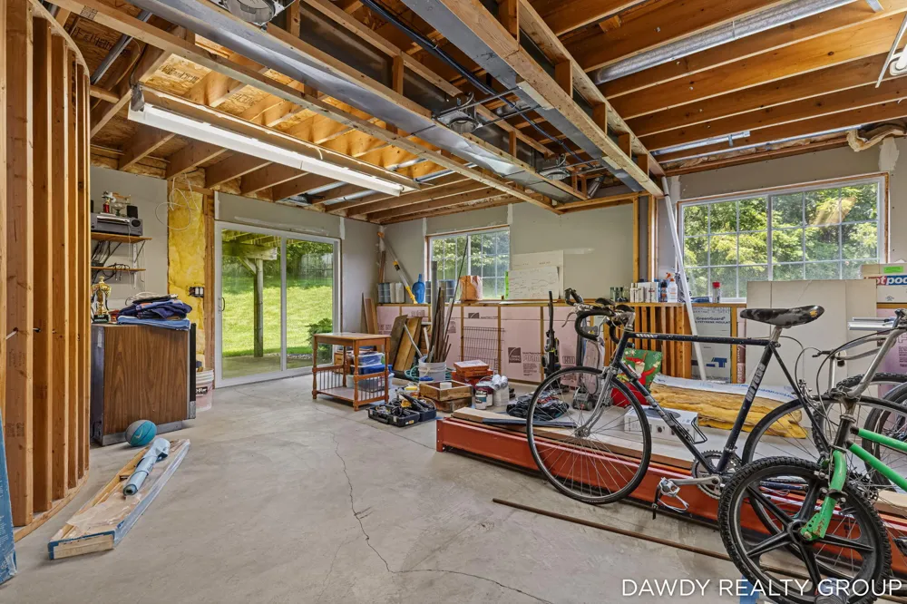 4563 Redbud Court Middleville, MI 49333