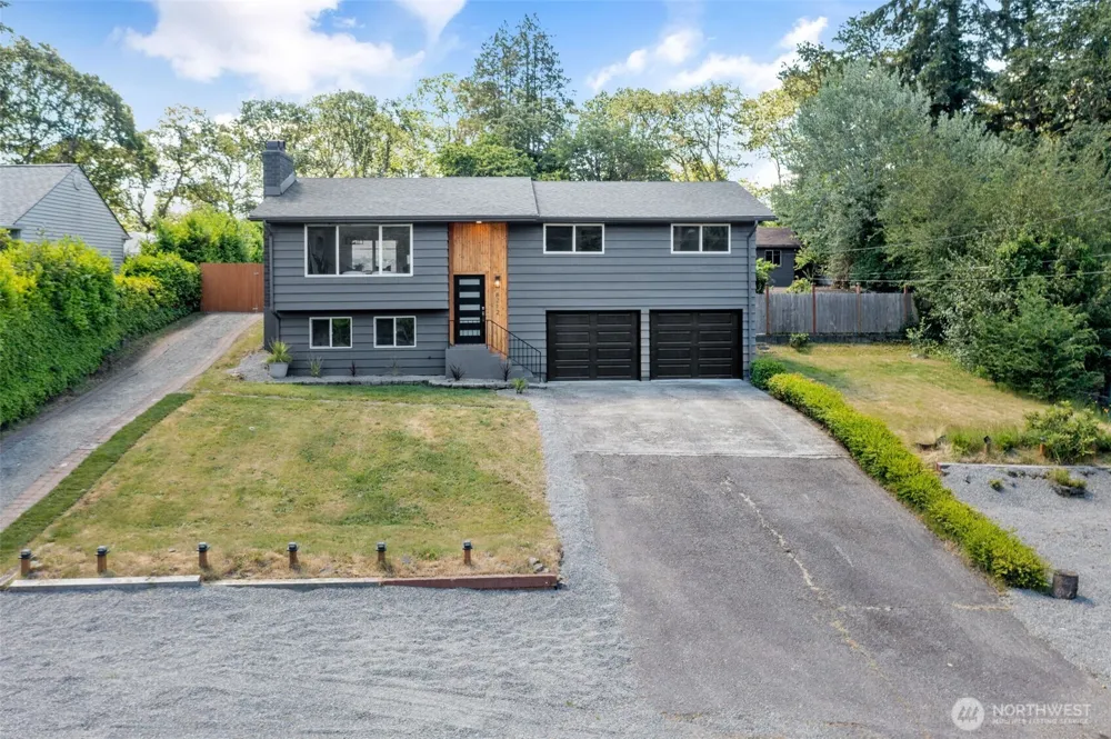 8712 Wildwood Avenue SW Lakewood, WA 98498